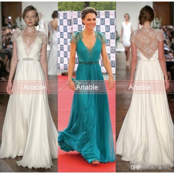 Jenny Packham Dentelle Wedding Dress - Picture 8 of 8